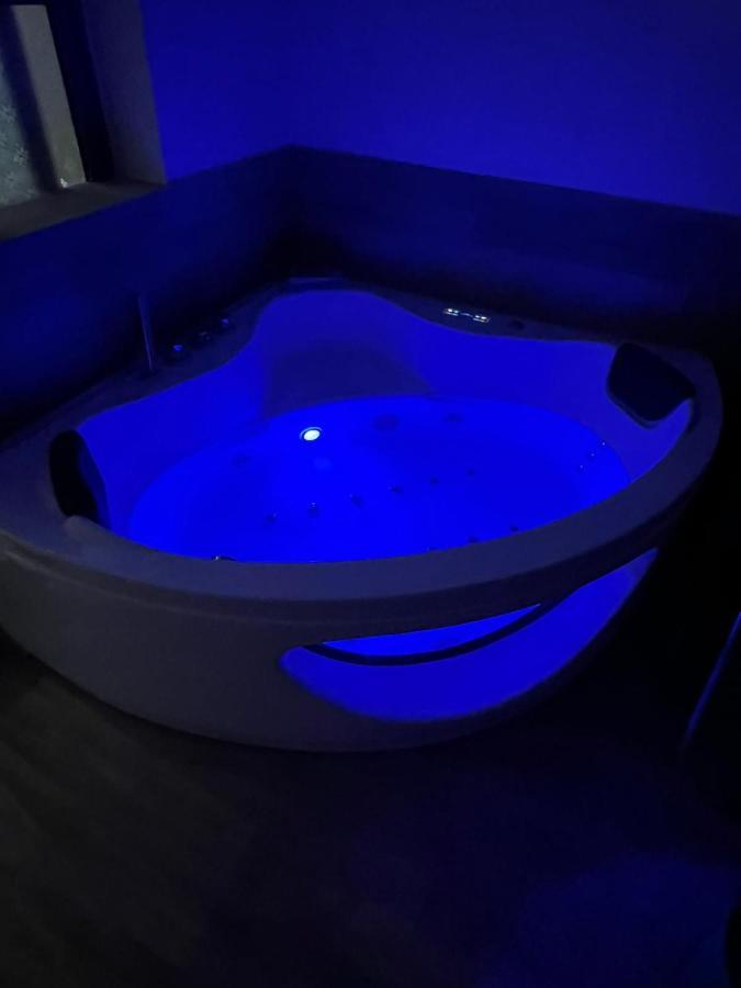 Maspalomas Jacuzzi Bungalow Las Palmas de Gran Canaria Esterno foto